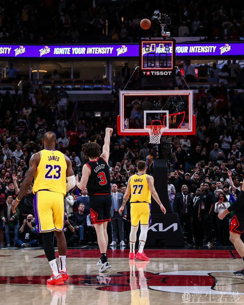 NBA一周好球:吉迪超远三分致命一击 NBA一周好球:吉迪超远三分致命一击