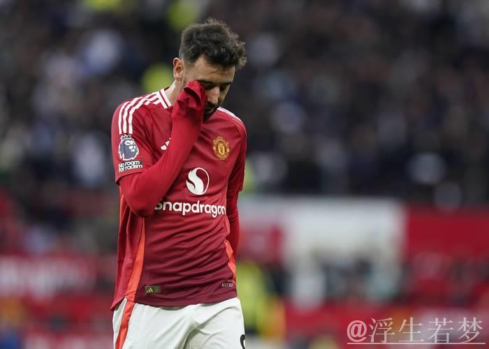 阿莫林致歉:告别糟糕赛季!曼联将迎接挑战,光明未来在前方。 阿莫林致歉:告别糟糕赛季!曼联将迎接挑战,光明未来在前方。