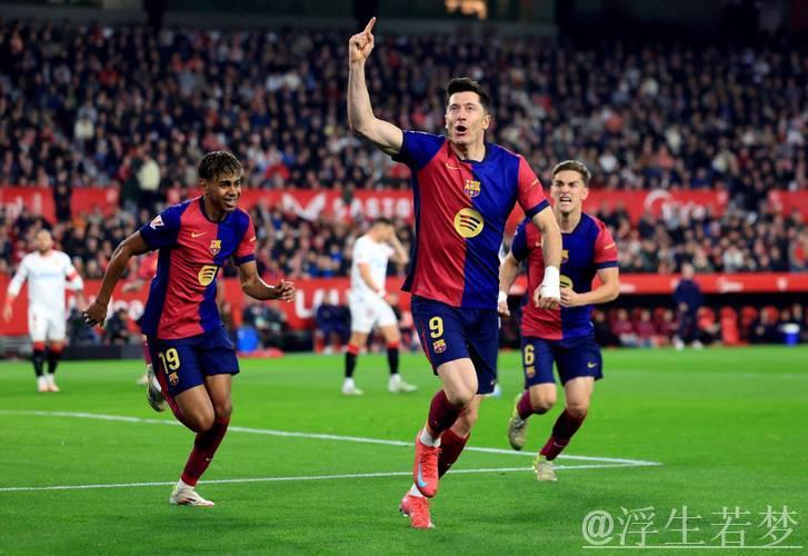 莱万梅开二度亚马尔制造乌龙 巴萨4-1赫罗纳豪取9连胜 莱万梅开二度亚马尔制造乌龙 巴萨4-1赫罗纳豪取9连胜