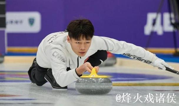 中国男子冰壶队以9-3战胜韩国 确保循环赛前三名
